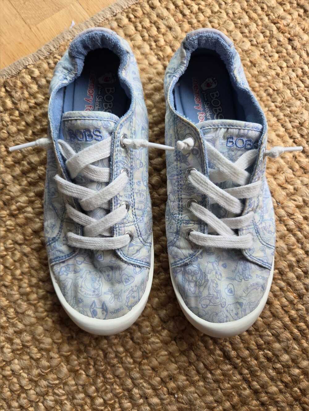 Skechers Blue Dogs Patterned Lace-Up Ladies Sneakers